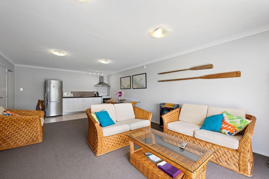 The Sandcastle - Papamoa Holiday Apartment Екстер'єр фото