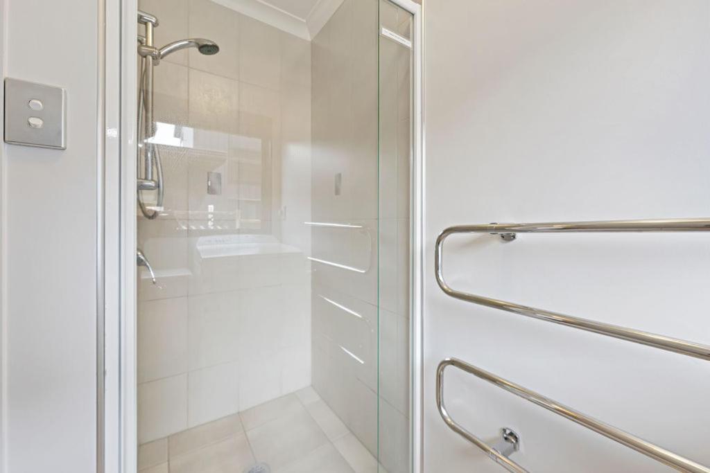 The Sandcastle - Papamoa Holiday Apartment Екстер'єр фото